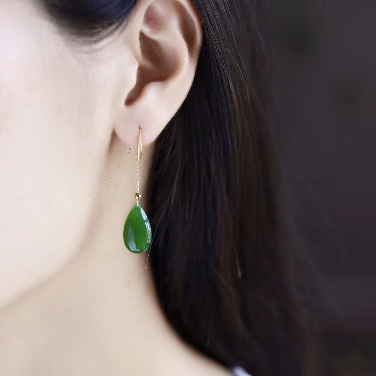 Hetian Green Jade Teardrop Earrings (5)