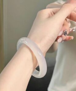 High-Grade Ice White Moonlight Chalcedony Round Bangle (5)