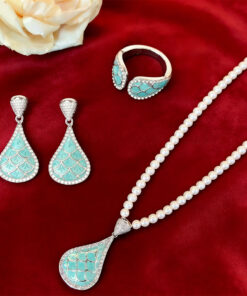 Retro Scale-Texture Pave-Set Earring Necklace & Ring Set
