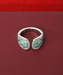 Retro Scale-Texture Pave-Set Earring Necklace & Ring Set (5)